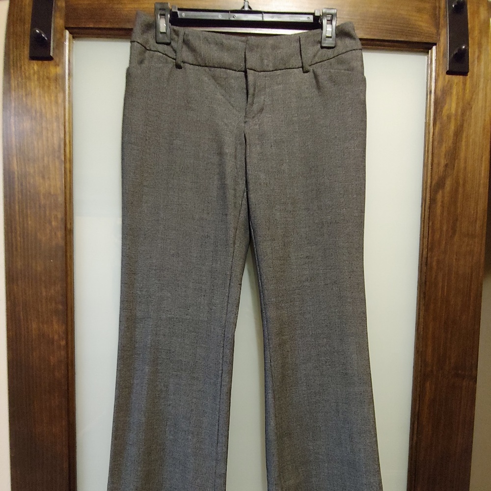 Black Dogbone Pattern Trousers